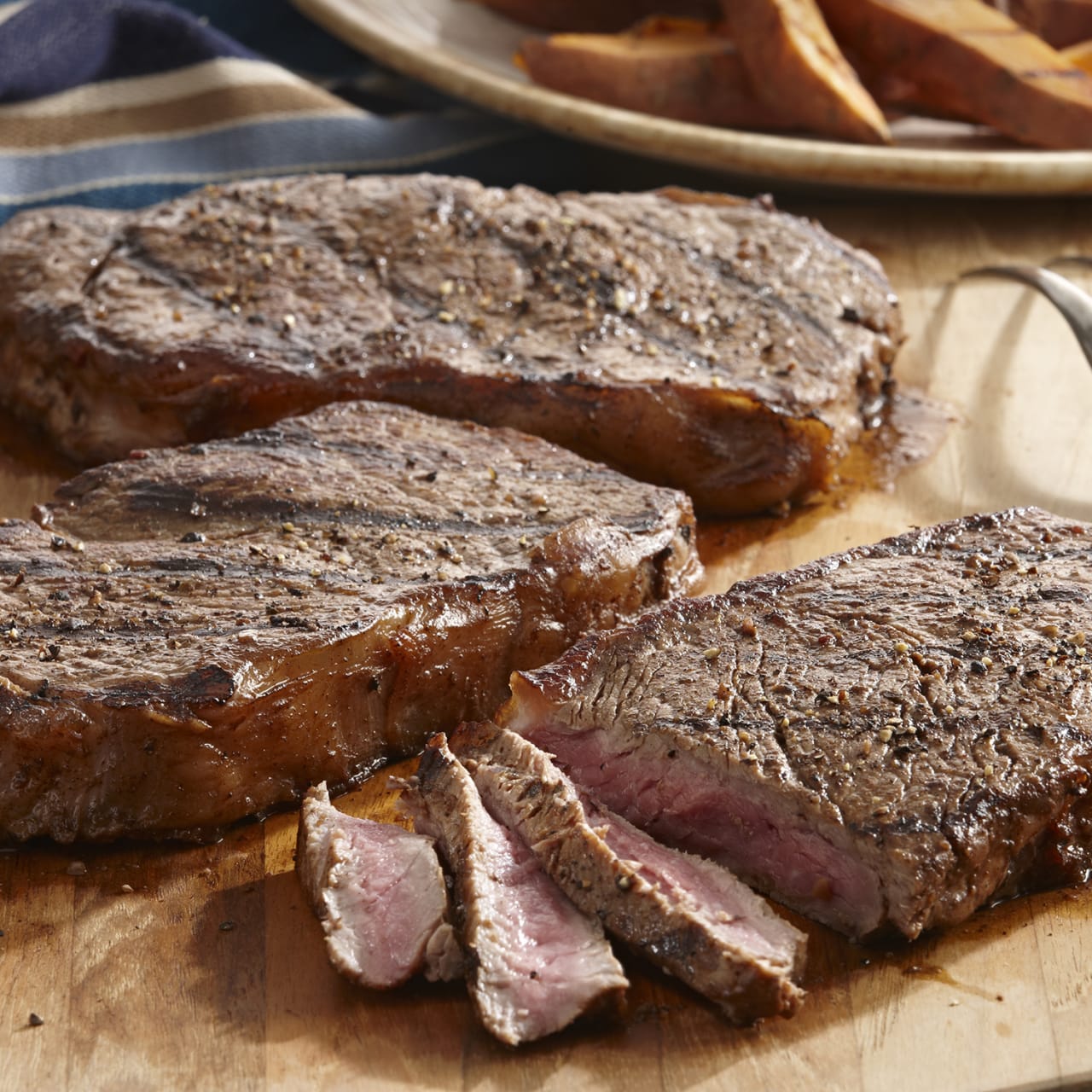 Viceroy® Black Peppercorn Whole 50g